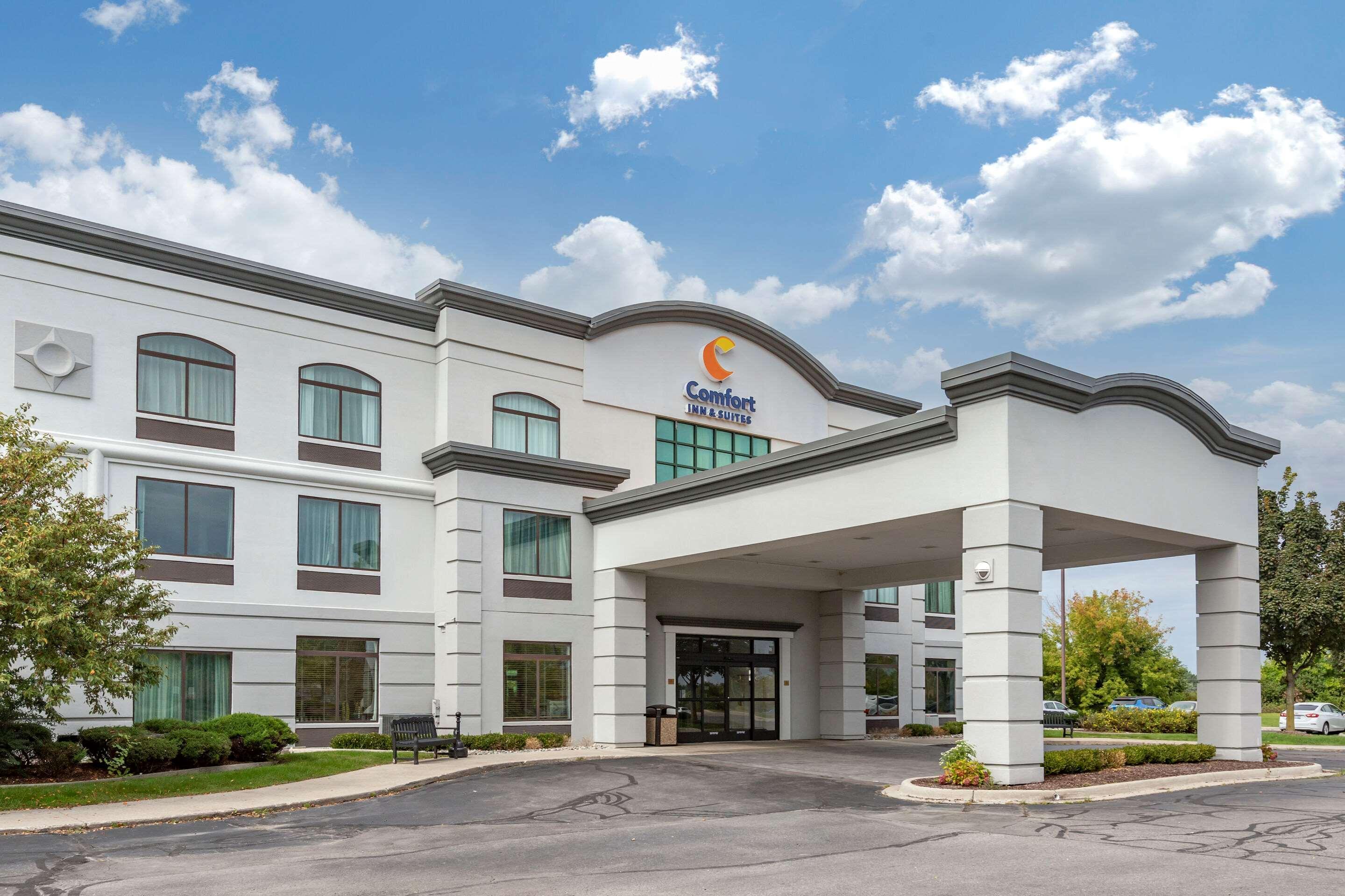 Comfort Inn & Suites Grand Blanc-Flint Exterior foto